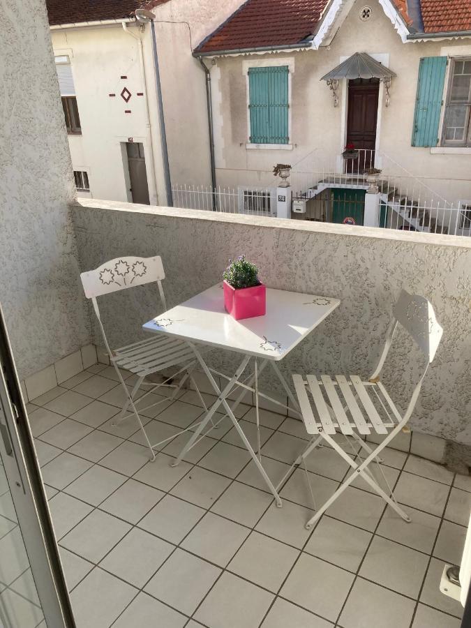 Appartement Proche Des Halles Narbonne Exterior photo
